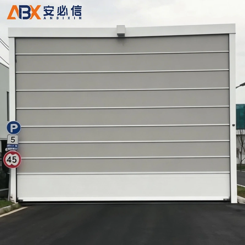 雅安市快速堆积门